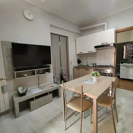 Roma Grey Suite-2
